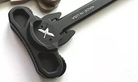 ACF-MCX BLK CHARGING HANDLE