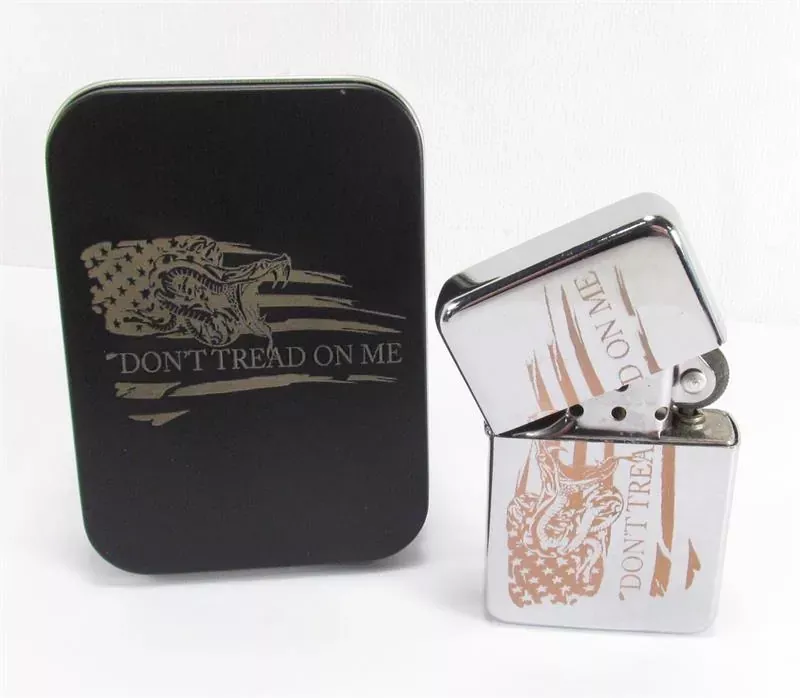 “Don’t Tread on Me” Engraved Star Lighter (Zippo Style) with Tin Case – Stainless Steel