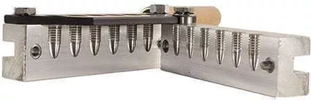Lees Reloading 6 Cavity Bullet Mold 38 Spl 357 Mag Colt New Police S&W 200 Grain Flat FALSEse
