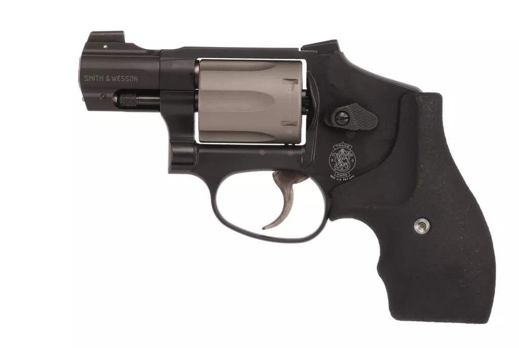 SMITH AND WESSON 432UC TI 32H&R 1-7/8″ 6RD BLK