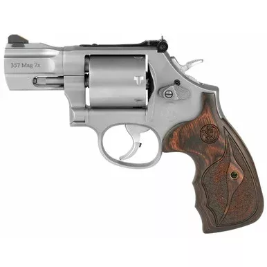 Smith & Wesson Performance Center Model 686 357 Magnum Revolver 2.5″ Stainless Barrel 7 Round Wood Grip
