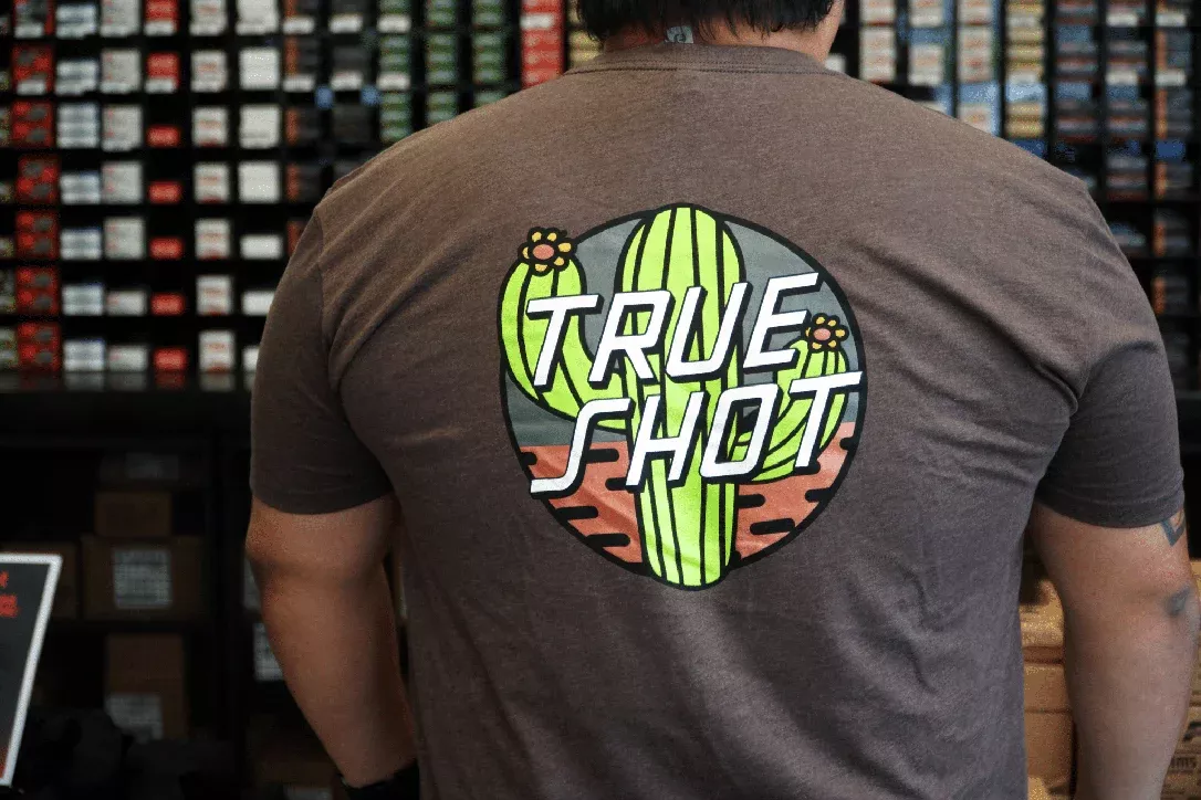 True Shot – Earth Cactus – T-Shirt